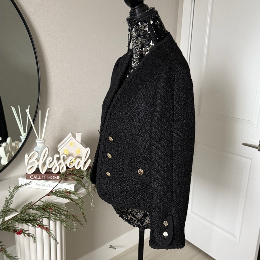 Zara Black Blazer with Gold Buttons - Picture 4 of 7